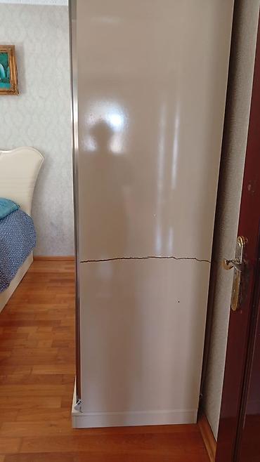 qusar mebel: Salam. Əlaqə yalnız whatsapp. Yeni kimidir. 2.700 alınıb. Bir tək çat — 4