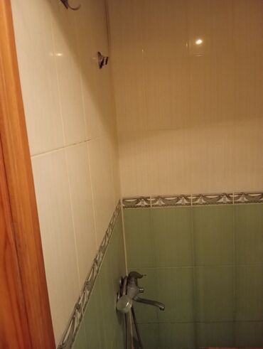 Uzunmüddətli kirayə mənzillər: Binəqədi rayonu ərazisində yerləşən 9 mikraronda Şamaxinkada 18/4. 2 — 3