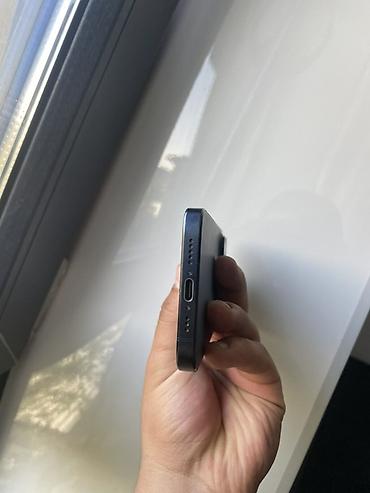 i5 14: Продаю IPhone 15 Pro 128 83% Все родное, аккумулятор держит отлично — 7