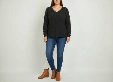 Jumpers: Women`s sweater, size 2XL