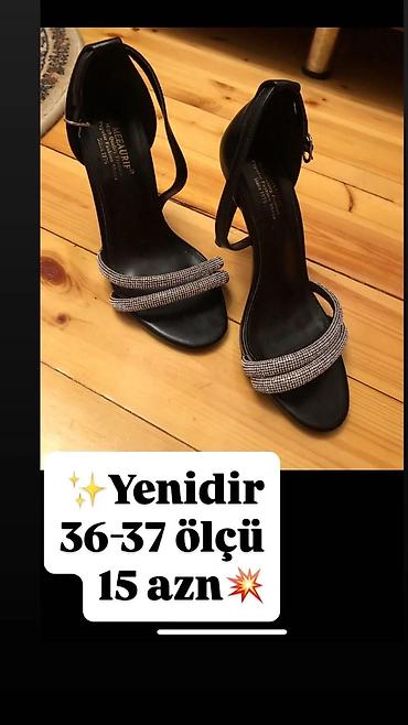 Tuflilər: Qadınlar üçün zərif yüksək dabanlı ayaqqabı - Rəng: qara - Açıq — 1