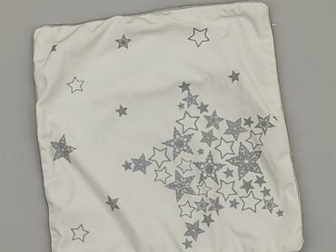 Pillowcases: PL - Pillowcase, 41 x 37, color - White, condition - Very good
