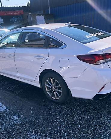 Hyundai: Hyundai Sonata: 2019 г., 2 л, Автомат, Газ, Седан — 5