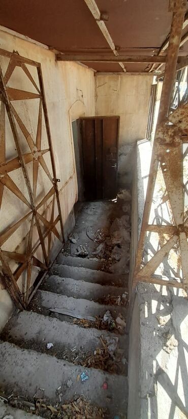 Kommersiya daşınmaz əmlakının satışı: Qara Qarayev metrosuna 3-4 dəqiqəlik məsafədə Anbar satışa çıxdı -da lalafo.az — 4 Kommersiya daşınmaz əmlakının satışı: Qara Qarayev metrosuna 3-4 dəqiqəlik məsafədə Anbar satışa çıxdı — 4