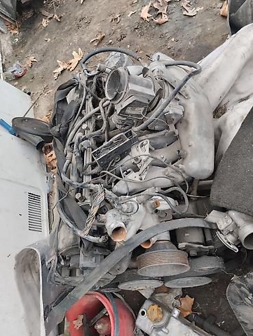 disk satisi: MERCEDES-BENZ benzin mühərriki satılır. Xüsusiyyətlər: - Marka — 3