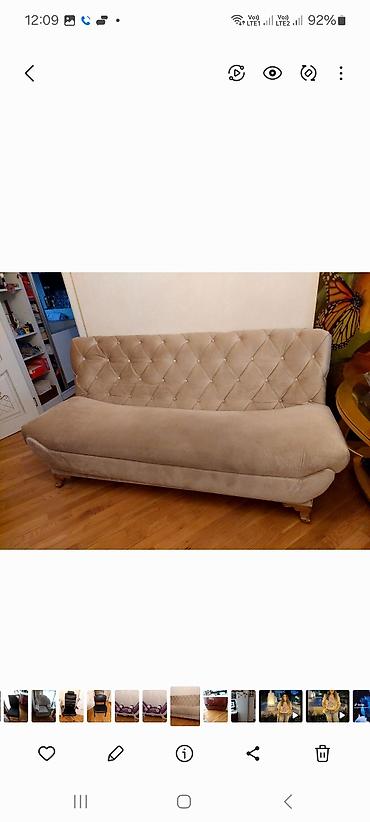 Divanlar: Zərif dizaynlı yumşaq salon divanı. - Rəng: bej. - Material: məxmər — 1
