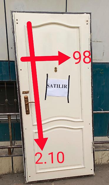 çöl qapi: Satılır giriş qapısı.İçəriyə doğru Açılır Metal konstruksiyalı — 1