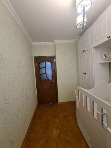 Köhnə tikili: Bakı, 3 otaqlı, Köhnə tikili, m. Qara Qarayev, 70 kv. m — 7