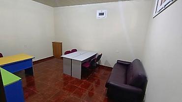 binə salxoz: Xırdalanda, mərkəzdə, H.Əliyev parkının qarşısında, Access bankın — 5