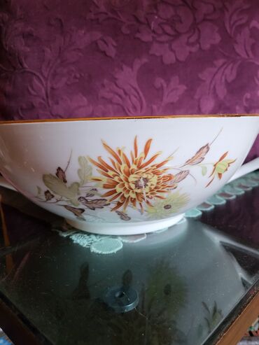 Kuhinjski setovi: Corbaluk nov,70,80te stari kineski porcelan. Visina. 16cm — 5