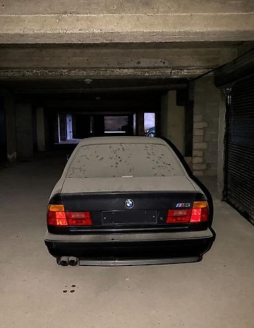 споилер: BMW M5: 1998 г., Седан — 4