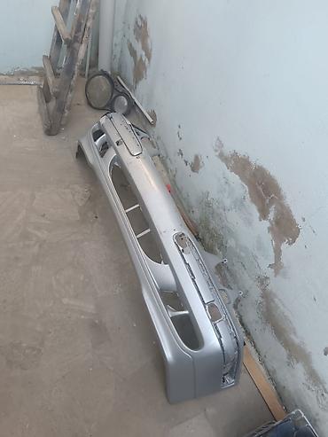 dört göz: Ön, Mercedes-Benz 2001, 2001 il, Almaniya — 1