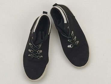 czarne bluzki ażurowe: Sneakers for women, 39, condition - Good