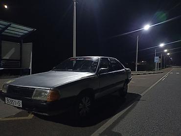 трактир 82: Audi 100: 1984 г., Механика, Седан — 3