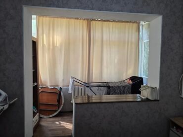сниму квартиру долгосрочна: 1 бөлмө, Кыймылсыз мүлк агенттиги, Чогуу жашоосу жок, Жарым -жартылай эмереги бар