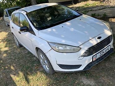 Продажа авто: Ford Focus: 2015 г., 1.6 л, Механика, Бензин, Универсал — 1