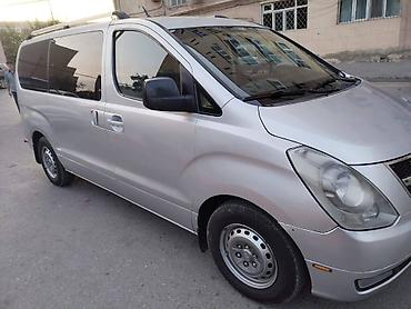 starex: Hyundai H-1 (Grand Starex): 2.5 l | 2008 il Van/Minivan — 3