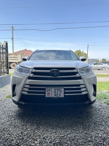 продажа toyota rav4: Toyota Highlander: 2017 г., 3.5 л, Автомат, Бензин, Внедорожник