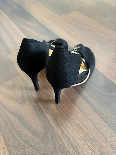 ysl ayaqqabı: Tuflilər, Ölçü: 39, rəng - Qara, İşlənmiş — 2