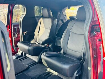 Toyota: Toyota Sienna: 2022 г., 2.5 л, Автомат, Гибрид, Минивэн — 5