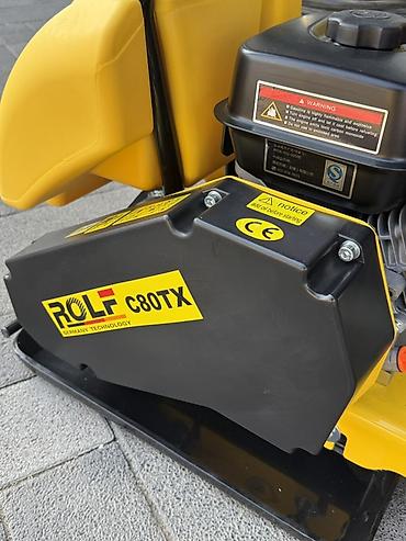 germany: Виброплита ROLF C80TX с баком для полива - Тип: бензиновая виброплита — 4