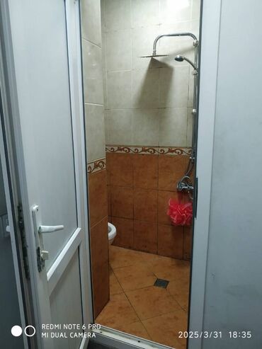 Uzunmüddətli kirayə mənzillər: 20 yanvar metrosunun yanında,5 mərtəbənin,5-ci mərtəbəsində, 1- — 8