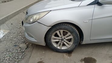 саната 2: Hyundai Sonata: 2011 г., 2 л, Автомат, Газ, Седан