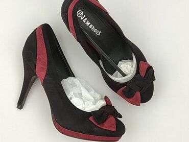 дешеве жіноче взуття: Półbuty damskie, 37, stan - Idealny