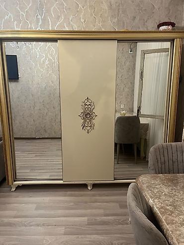 İşlənmiş, 3 qapılı, Güzgülü, Bej, Kupe, Düz dolab