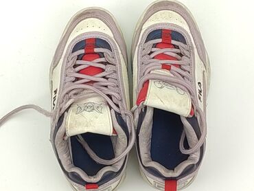 kapcie dla 10 miesiecznego dziecka: Sport shoes Fila, 31, Used