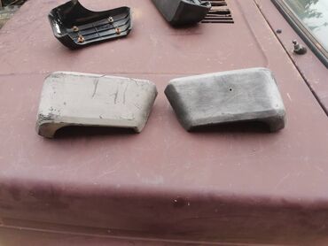 Auto delovi: Polutka prednjeg branika Leva, Desna Lada 2121,21213,21214 Niva — 2