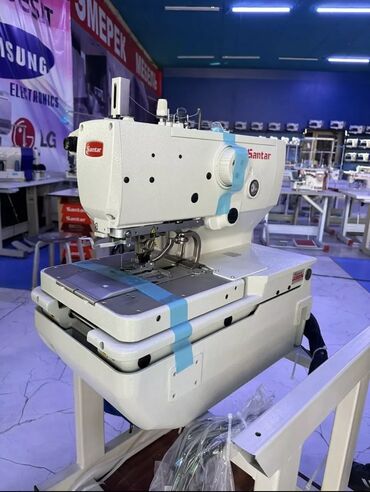 Оверлочные машинки: Швейная машина Компьютеризованная, Автомат