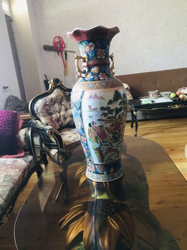 Vazalar: Guldan qedimi boyukdur ev dekoru ucun saxsidandir ustunde nagillardan — 8