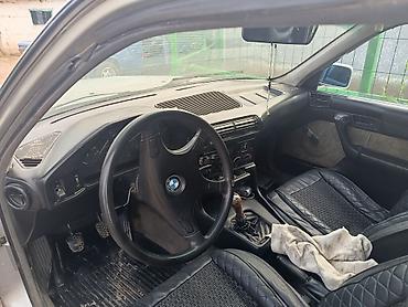 авто ярис: BMW 5 series: 1990 г., 2 л, Механика, Бензин, Седан — 4