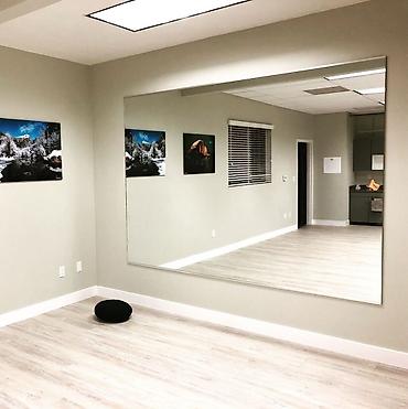 Зеркала: Зеркало для спортзала, состоящее из нескольких панелей. Подходит для — 11