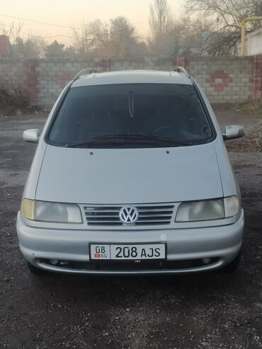 блок 1 8: Volkswagen Sharan: 1999 г., 2.8 л, Автомат, Бензин, Вэн/Минивэн