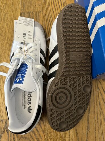 Кроссовки и спортивная обувь: Adidas samba оригинал из Америки 39 размер