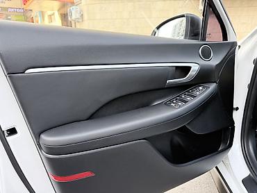 Продажа авто: Hyundai Sonata: 2020 г., 2 л, Автомат, Бензин, Седан — 9