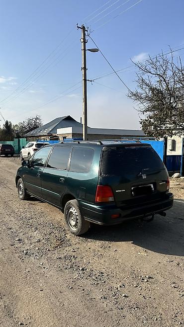 оранжевая соната: Honda Odyssey: 1998 г., 2.3 л, Автомат, Бензин, Минивэн — 4