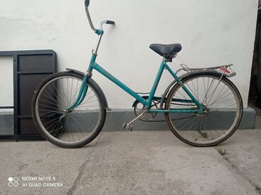 Городские велосипеды: Городской велосипед, Салют, Рама M (156 - 178 см), Другой материал, Россия, Б/у