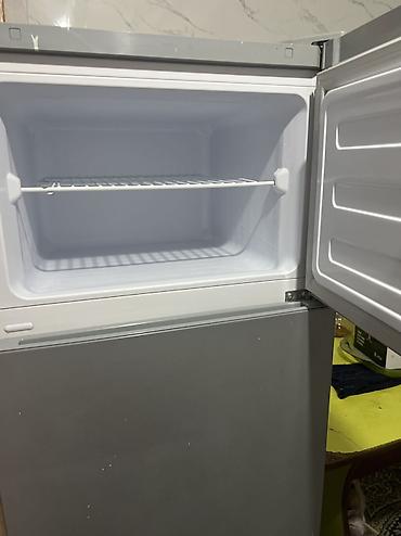 Бытовая техника: Холодильник Beko, двухкамерный, серебристый цвет (серый металлик) — 3