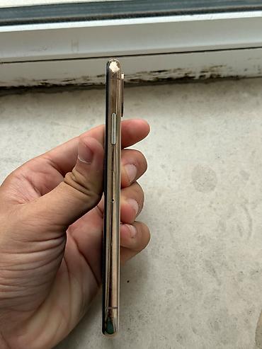 iphone x xs: IPhone Xs, 64 GB, Matte Gold — 4