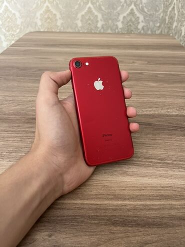 Volkswagen: IPhone 7, 128 GB, Qırmızı, Barmaq izi