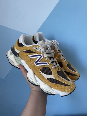 красотки бу: New balance 9060. Новые, не подошли по размеру. Us8, наш 39-39,50