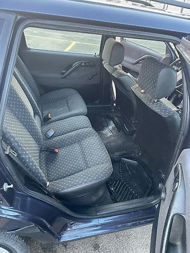 Volkswagen: Volkswagen Passat Variant: 1994 г., 1.8 л, Механика, Бензин, Универсал — 9