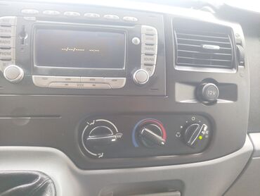 Ford: Ford Transit: 2.2 l | 2010 il 267200 km Van body type — 21