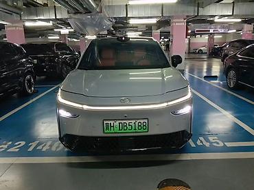 byd e6: Toyota bZ3X (электромобиль) - Кузов: кроссовер с аэродинамичным — 10