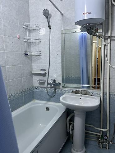 улан мкр: Сдается однокомнатная квартира в центре города на долгий срок — 5