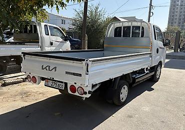 Транспорт: Hyundai Porter: 2020 г., 2.4 л, Механика, Газ, Бус — 6