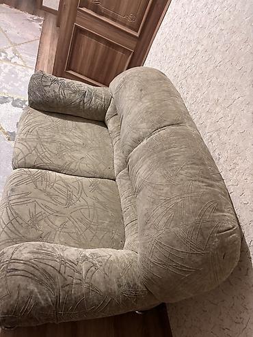 стол кафе: Прямой диван, Б/у — 4